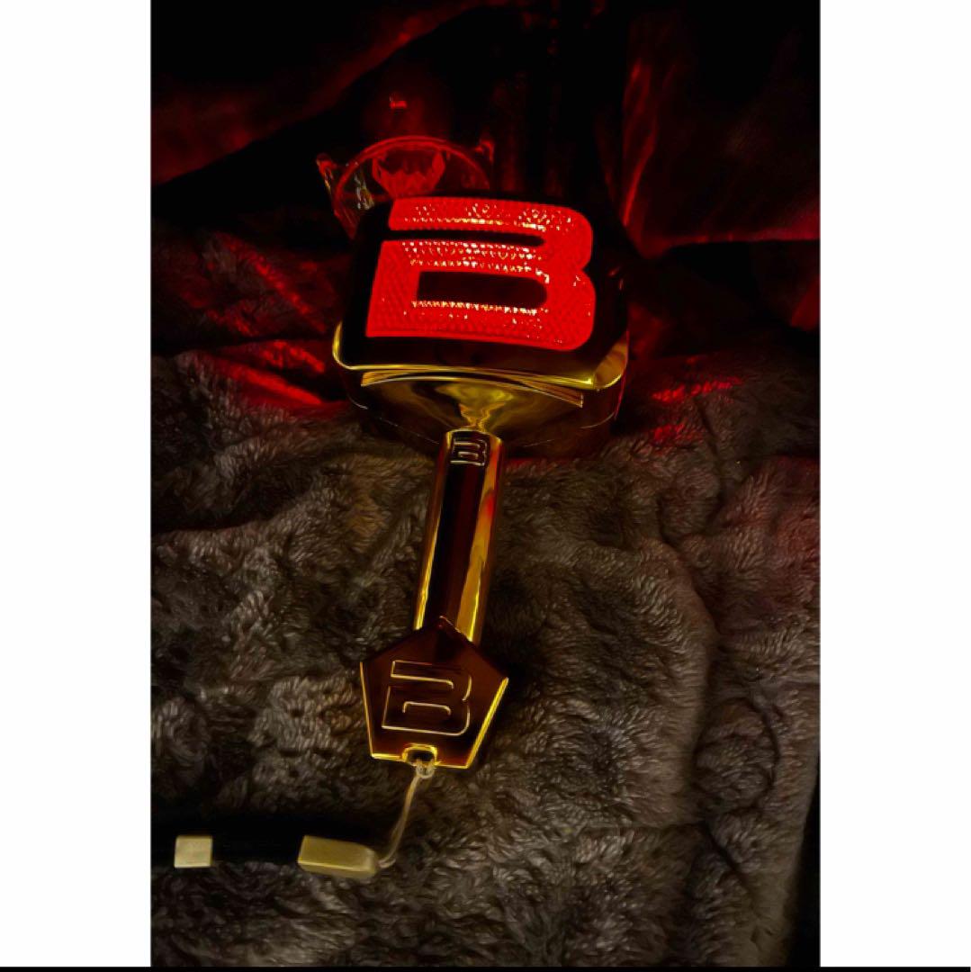 公式特典付き / G-DRAGON OFFICIAL LIGHT STICK 公式ペンライト