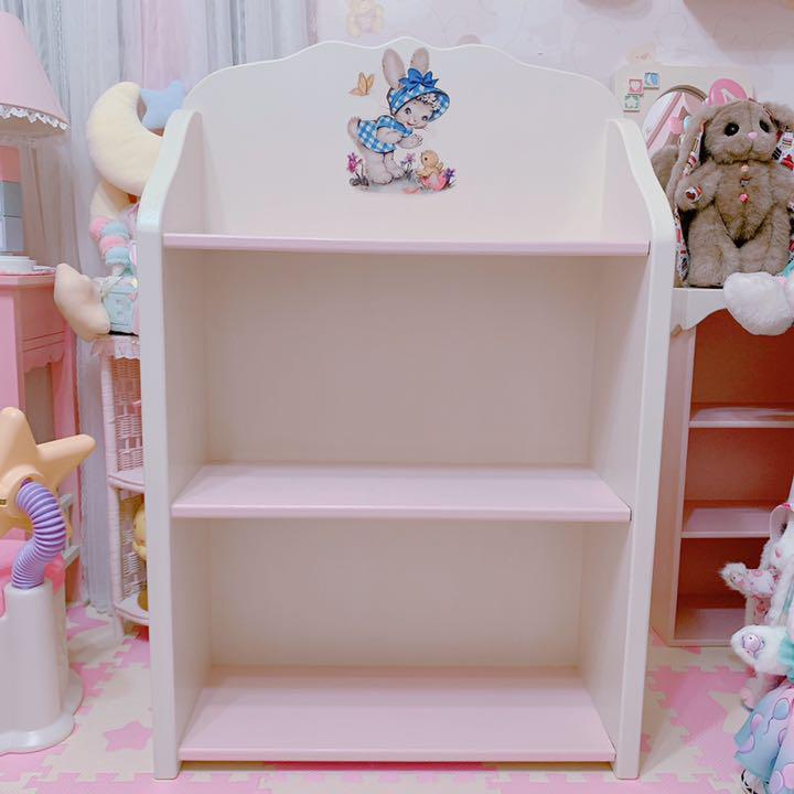 ファンシートイ レトロ うさぎ パステル ピンク 三段 棚