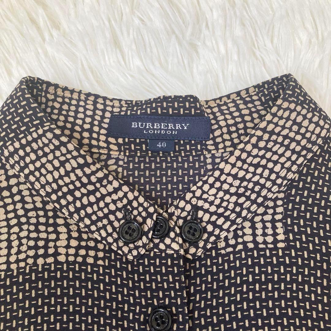 良品✨️BURBERRY バーバリー ワンピース シルク100% ベルト付 40 良品✨️BURBERRY バーバリー ワンピース シルク100% ベルト付