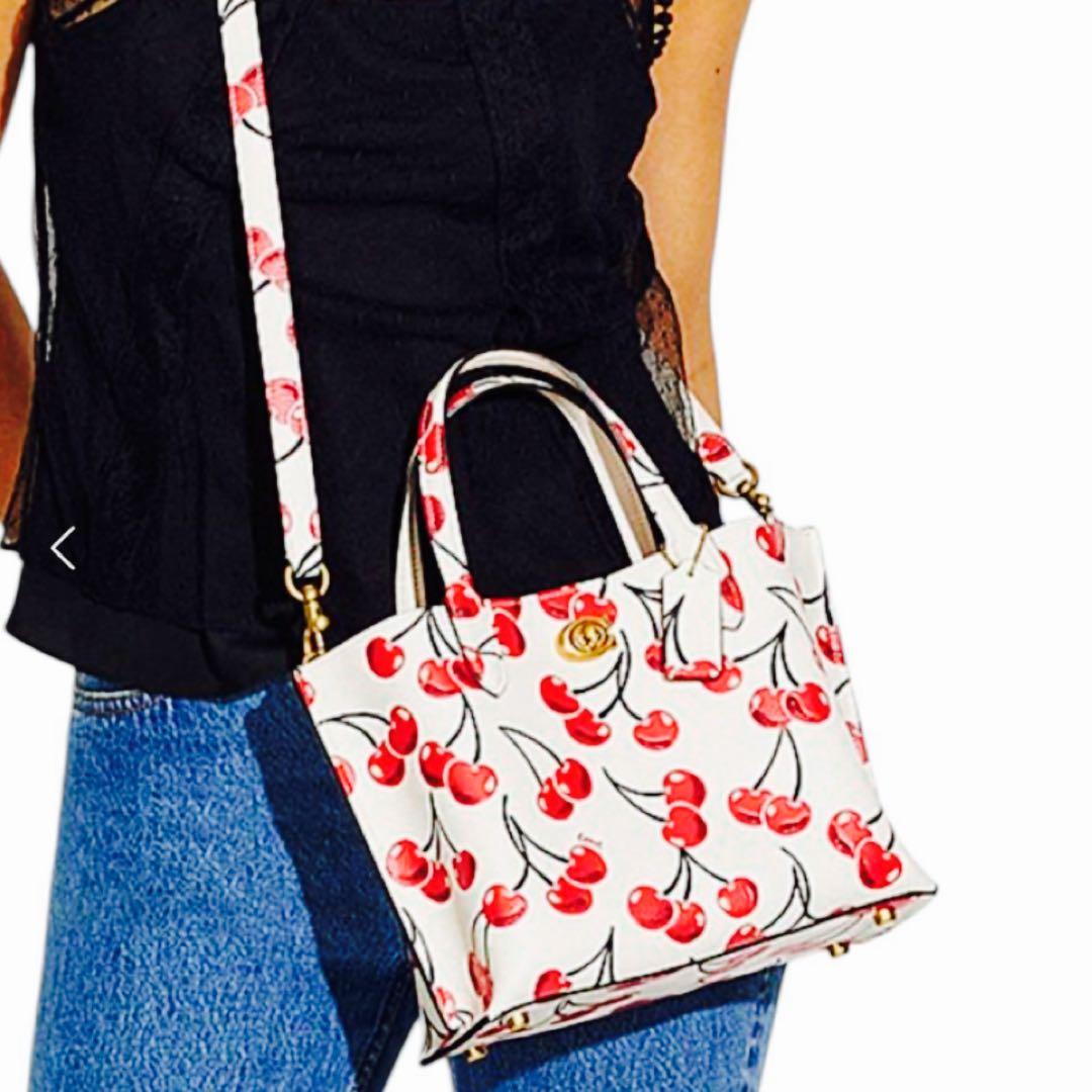 本革✨2way✨COACH✨コーチ✨ショルダーバッグ✨チェリー✨ウィロウトート✨ 本革✨2way✨COACH✨コーチ✨ショルダーバッグ✨チェリー✨ウィロウトート✨