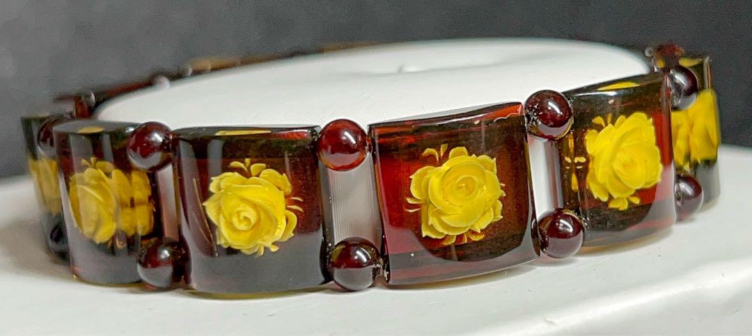 ✴️ 琥珀ブレスレット　アンバー　バルト海産琥珀　天然石　インタリオ　薔薇