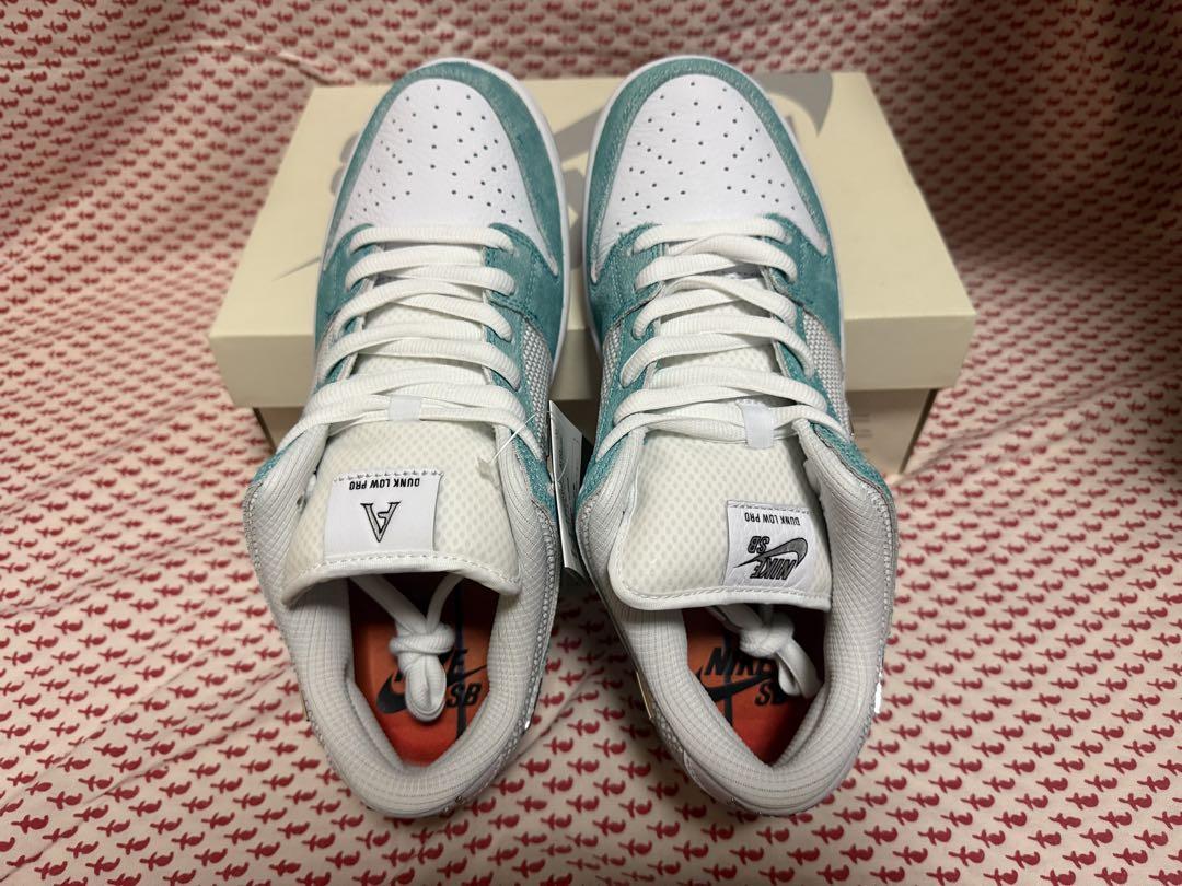 靴 APRIL SKATEBOARDS Nike SB Dunk Low Pro