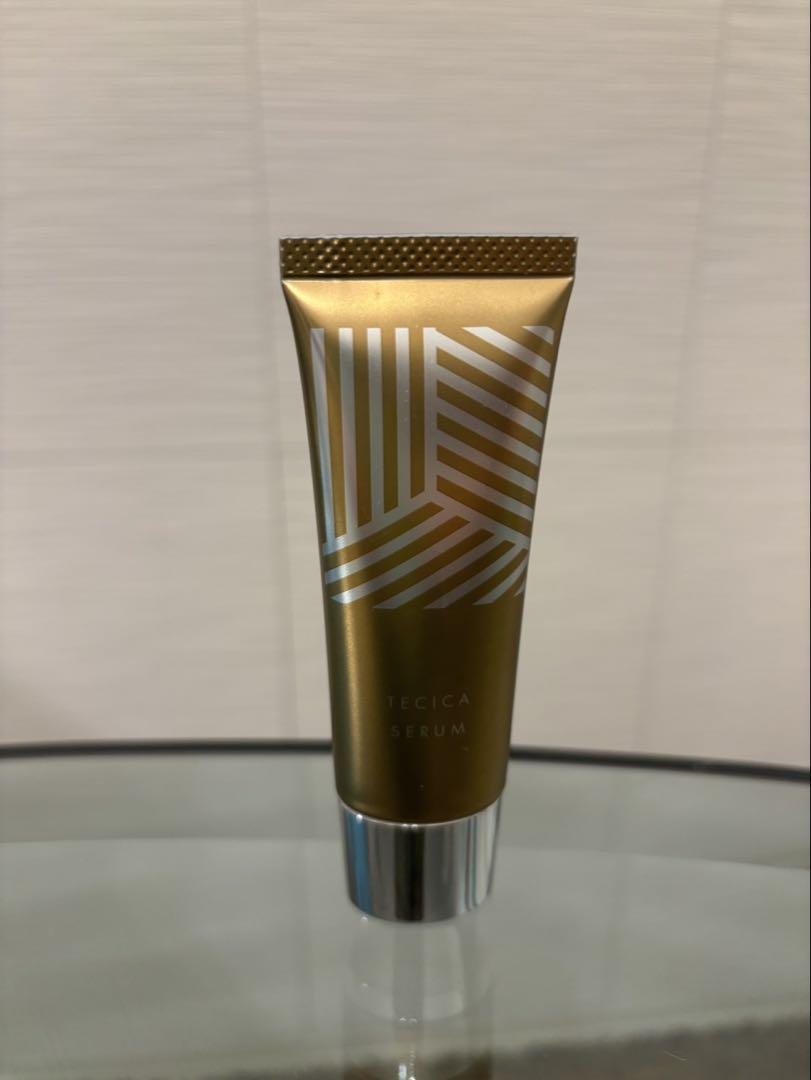 テシカセラム　薬用クリーム Amazon.co.jp: 医薬部外品 テシカセラム tecica serum 手元美容
