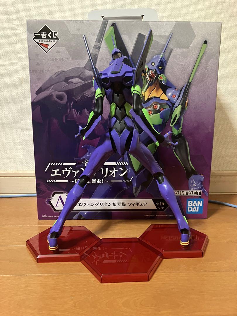 エヴァンゲリオン初号機フィギュア2体セット