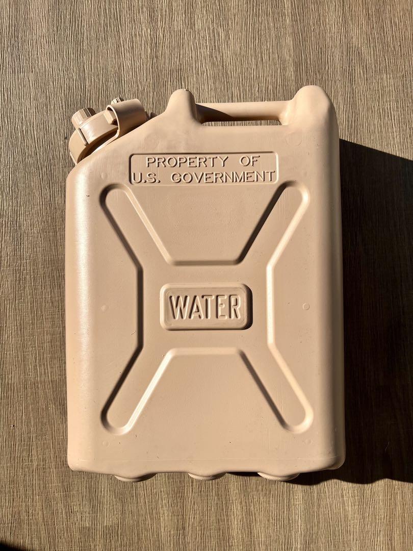 米軍放出 未使用ウォータータンク5GAL 20L U.S. GOVERNMENT