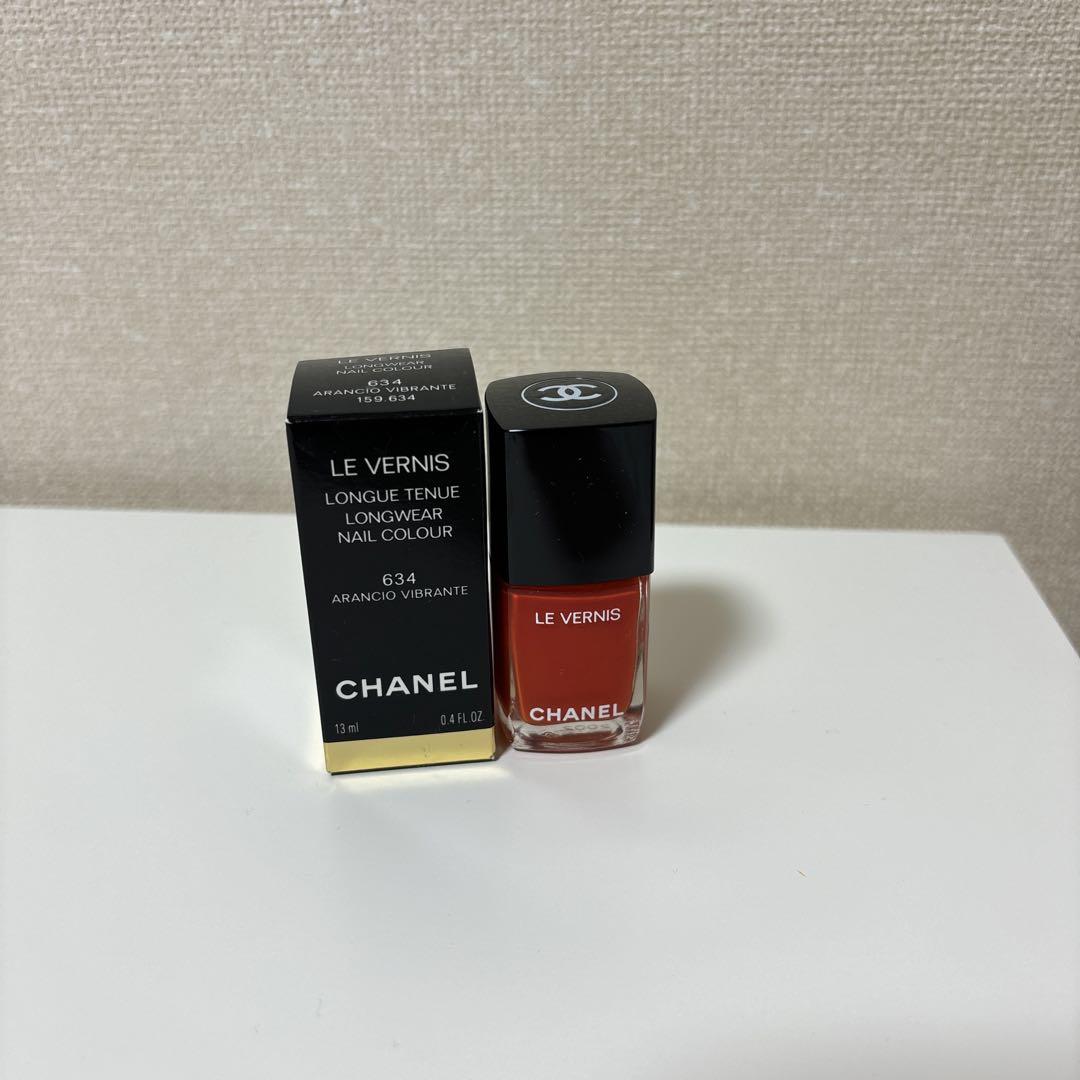 【新品未使用】CHANEL ヴェルニロングトゥニュ　ネイルポリッシュ　新品未使用