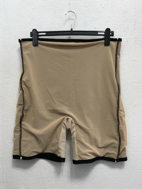 新品☆8L♪黒系♪セパレート補整水着♪半袖♪前開き♪☆a132