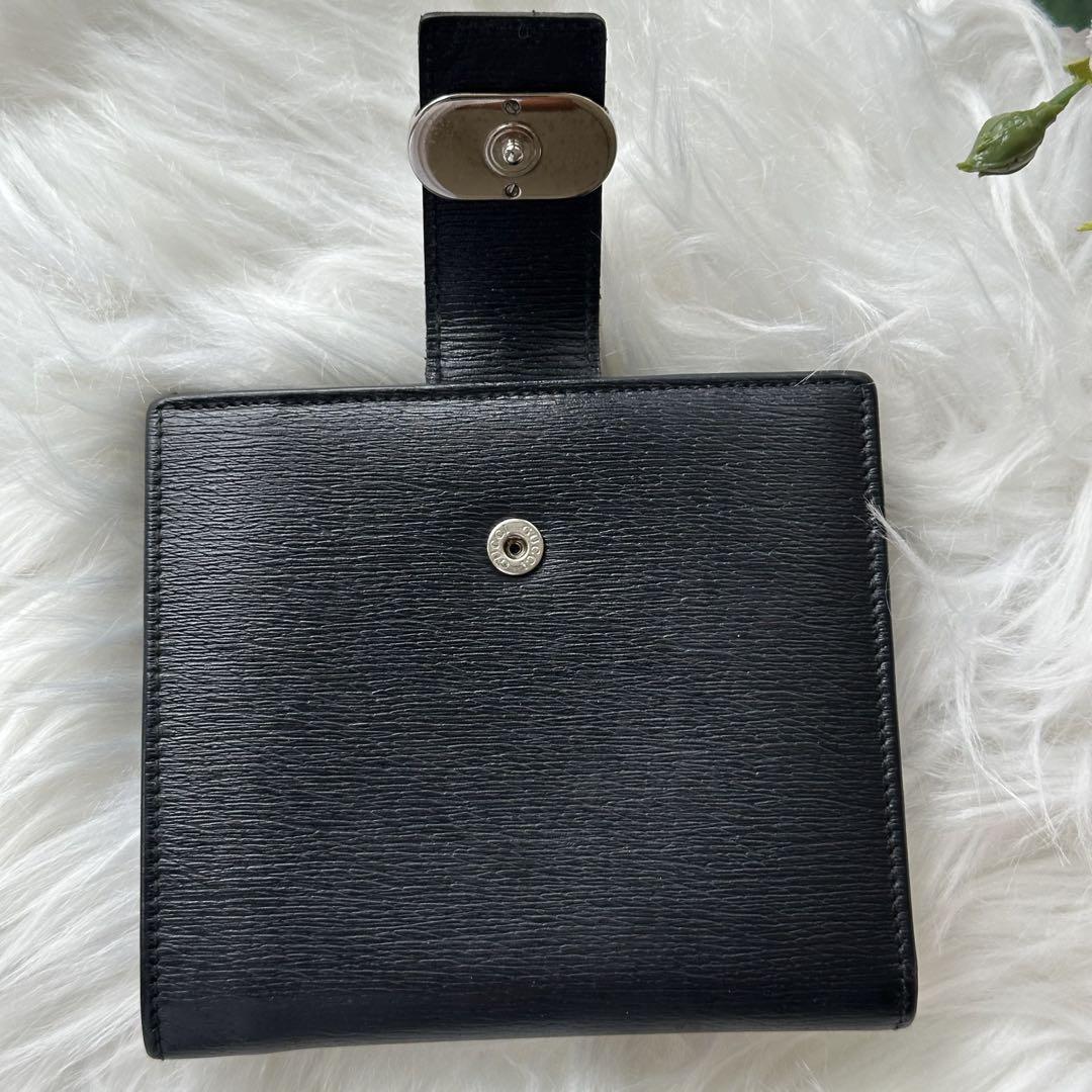 GUCCI ブラック 二つ折り財布