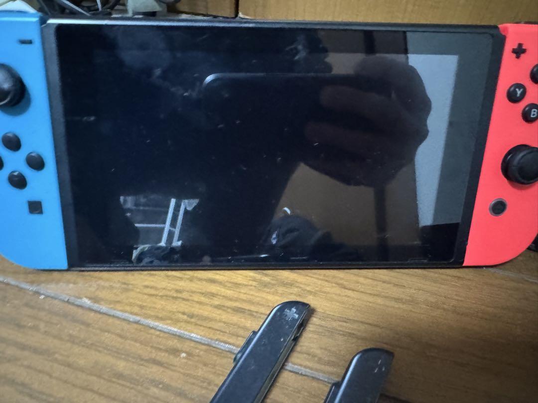 Nintendo Switch 赤/青 本体箱無し