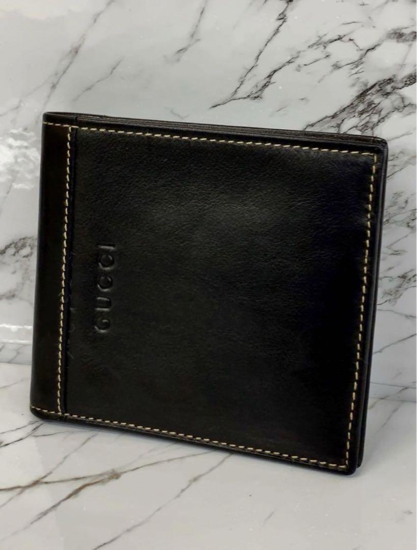 GUCCI グッチ 二つ折り財布 ブラック 箱付き ブランド品