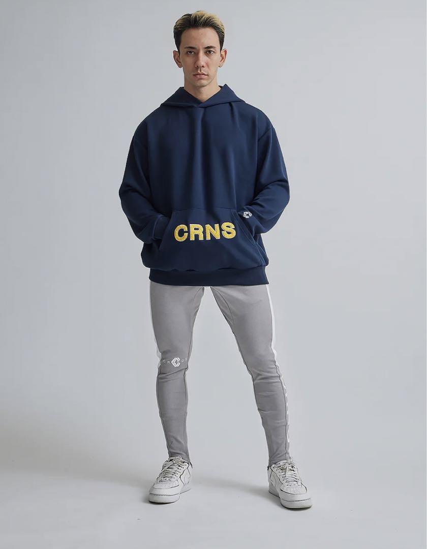 完売品 クロノス フーディ M