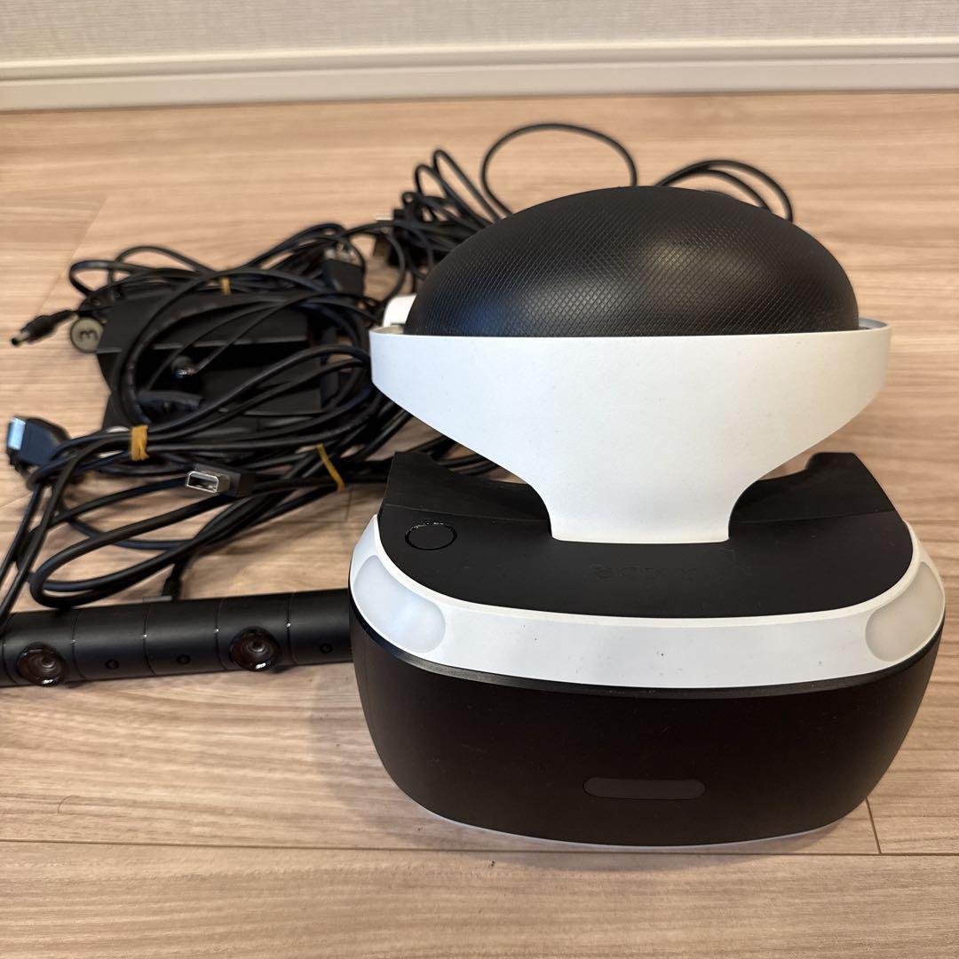 PS VR ヘッドセット 黒と白 ソフト VR WORLDS付き 箱無し - メルカリ