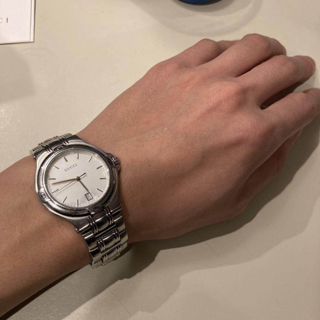 美品 GUCCI メンズ デイト 腕時計 箱付き