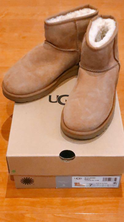 大特価通販 UGG ムートンブーツ WOMES CLASSIC mini II 箱付 I5Vw7-m98738927653 好評即納