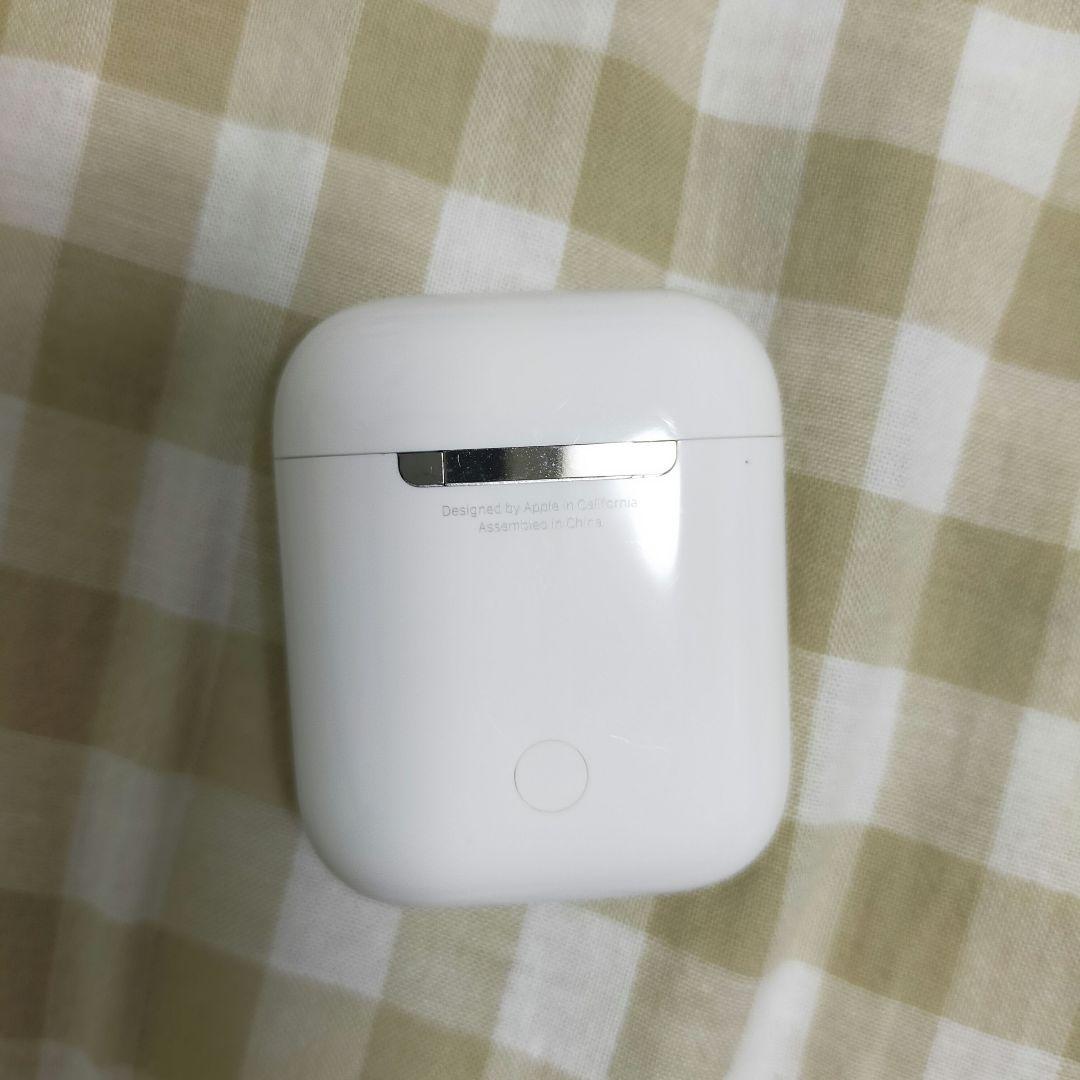 【箱あり】AirPods第2世代 本体 充電ケーブル付き AirPods Pro（第2世代）MagSafe充電ケース（USB-C）を購入