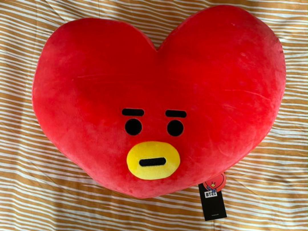 Bts Bt21 Tata クッション ぬいぐるみ 大 メルカリ