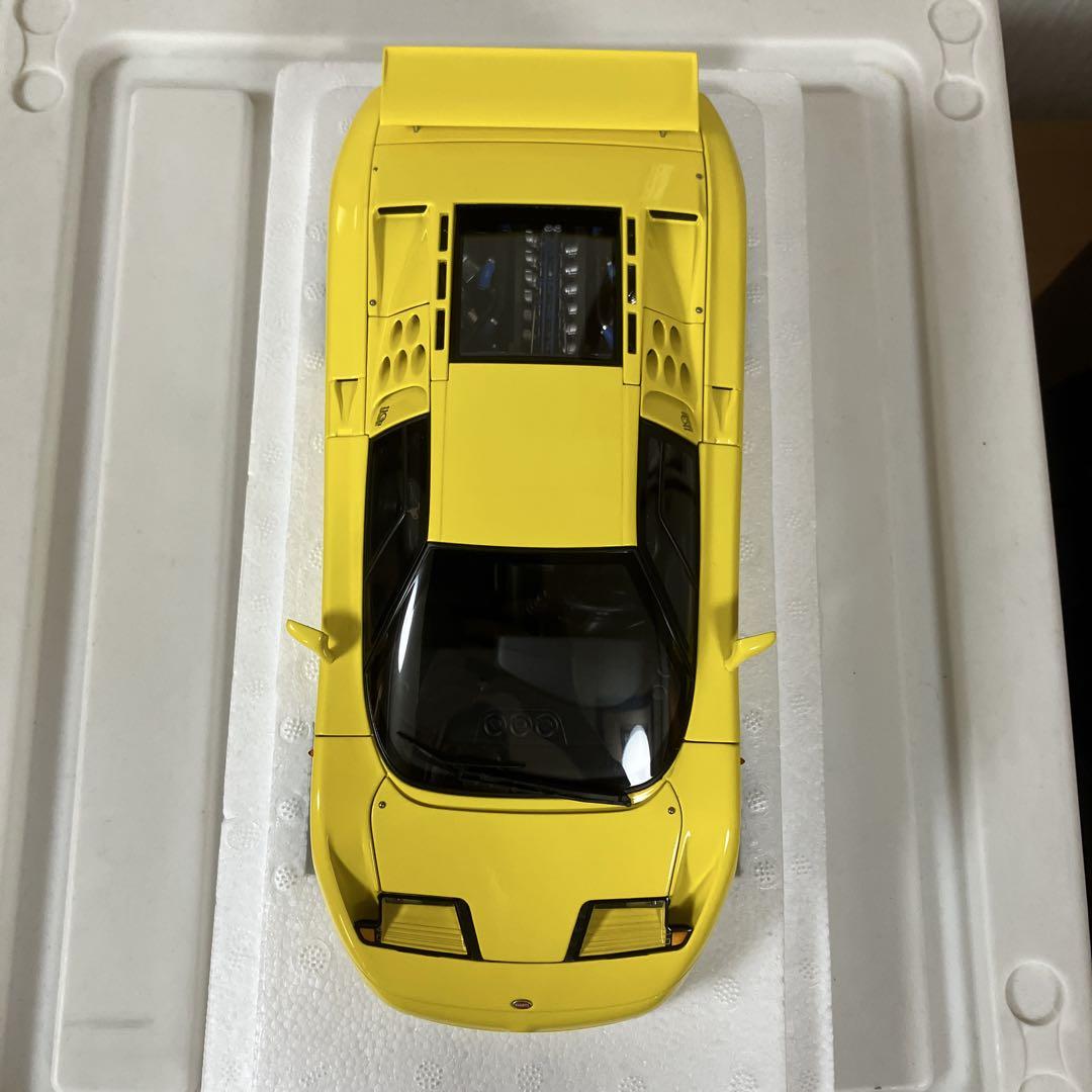 オートアート1/18 AUTOART ブガッティ　EB110SS BUGATTI