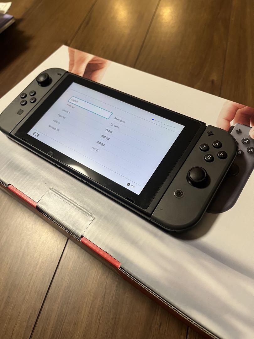 れ*り様 Nintendo Switch グレー 本体 付属品付き