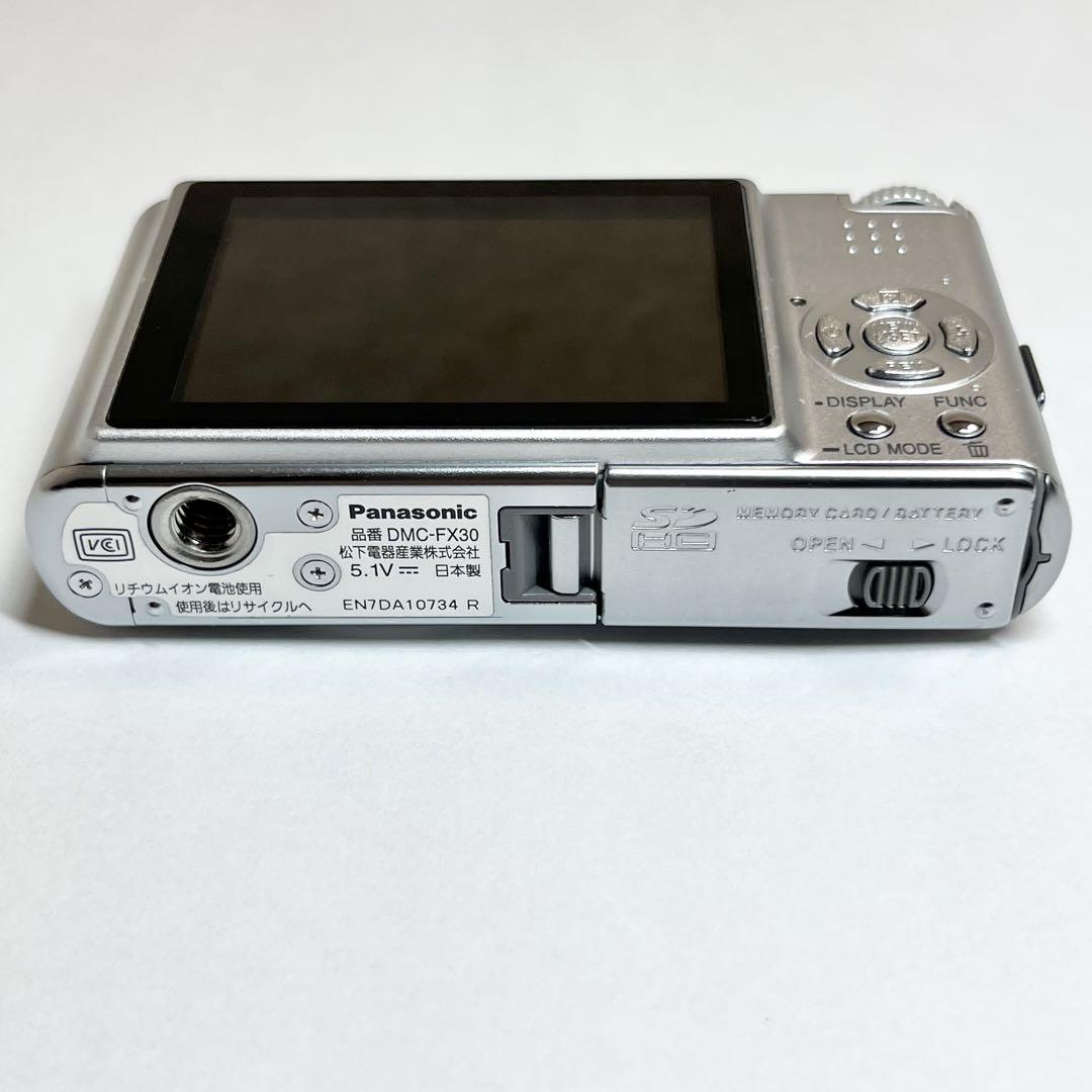 Panasonic パナソニック LUMIX DMC-FX30 シルバー カメラ