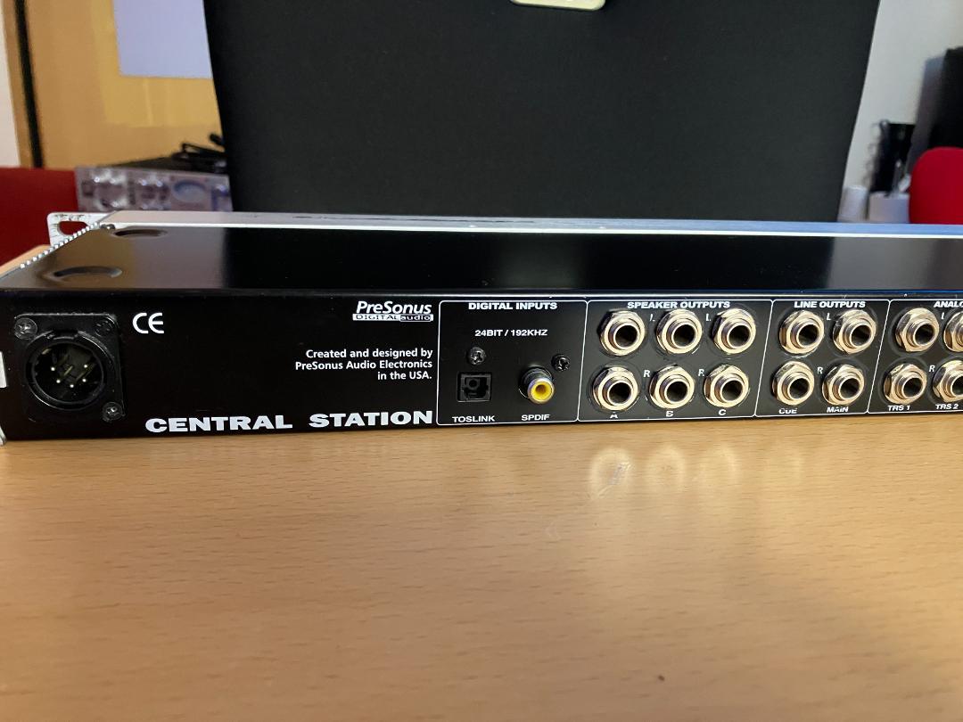 ア*ン様 Presonus CENTRAL STATION　コントローラー無ラッ