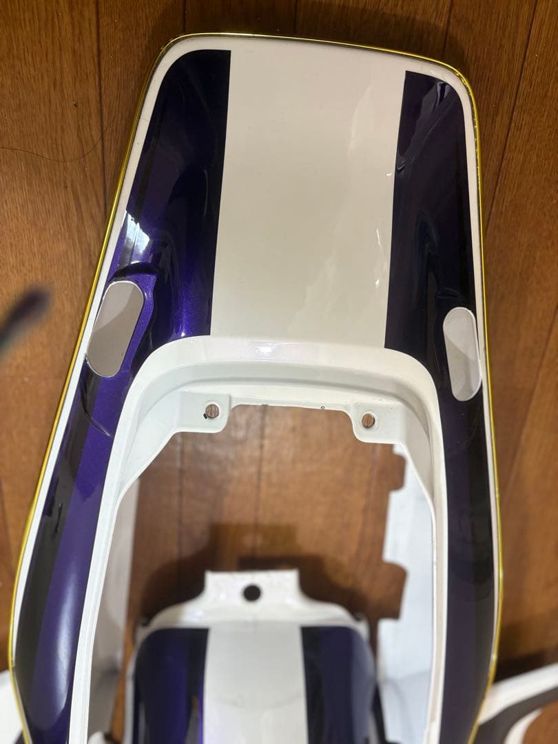 cb400sf nc39 カウル、タンク一式セット cb400sf nc39 カウル、タンク一式セット