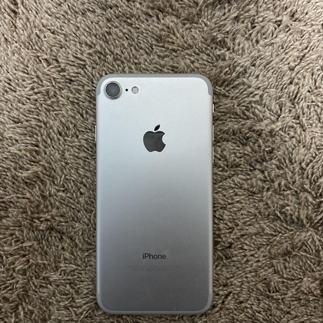 Iphone7 32GB シルバーSIMフリーバッテリー95%美品｜Yahoo