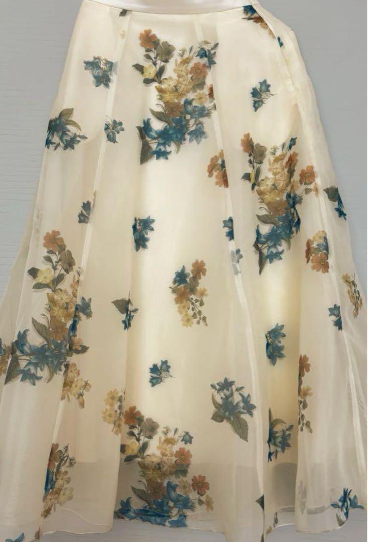 新品 FLOWER ORGANDY FLARE SKIRT アメリ 花柄