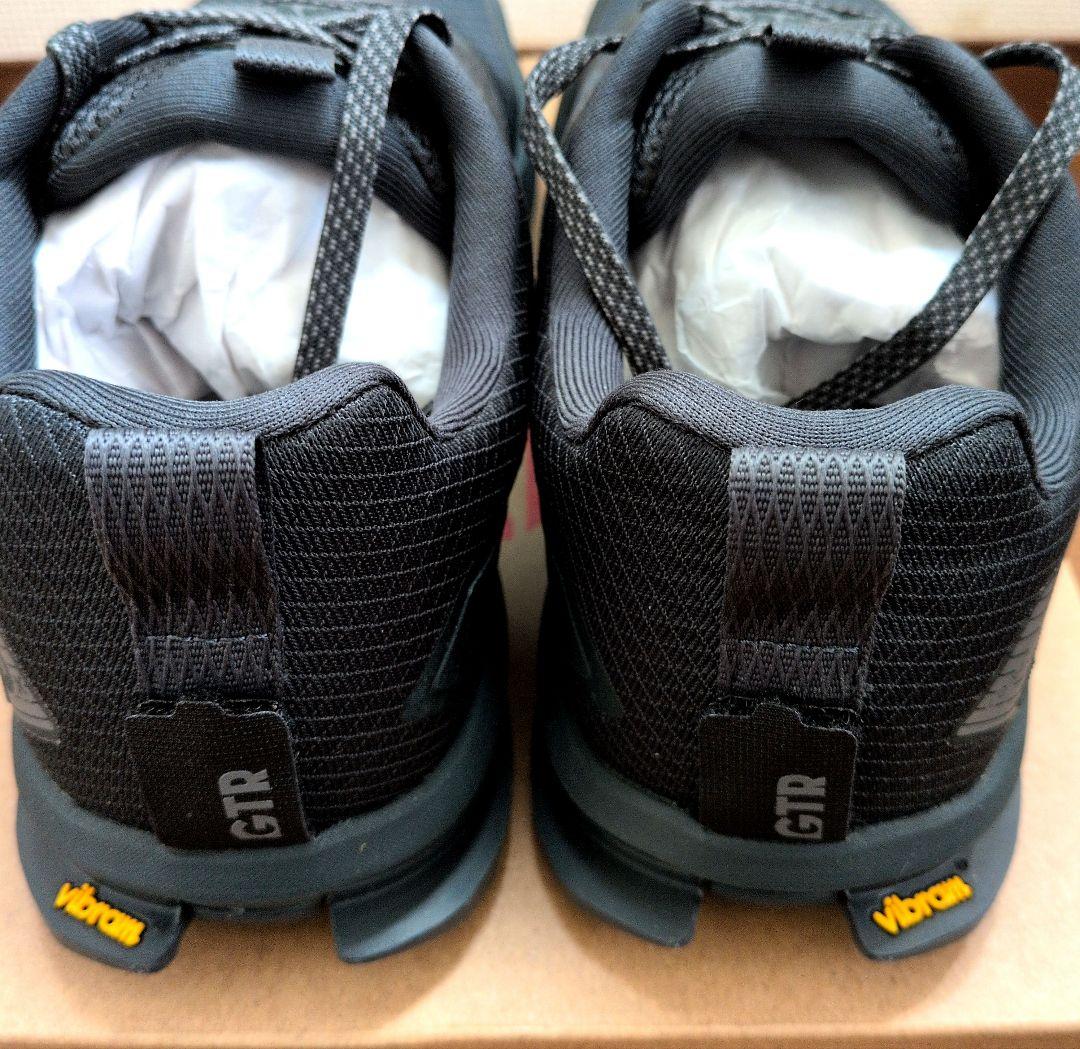 アルトラ　ALTRA Lone Peak 9+ Wide　ブラック　27.5cm