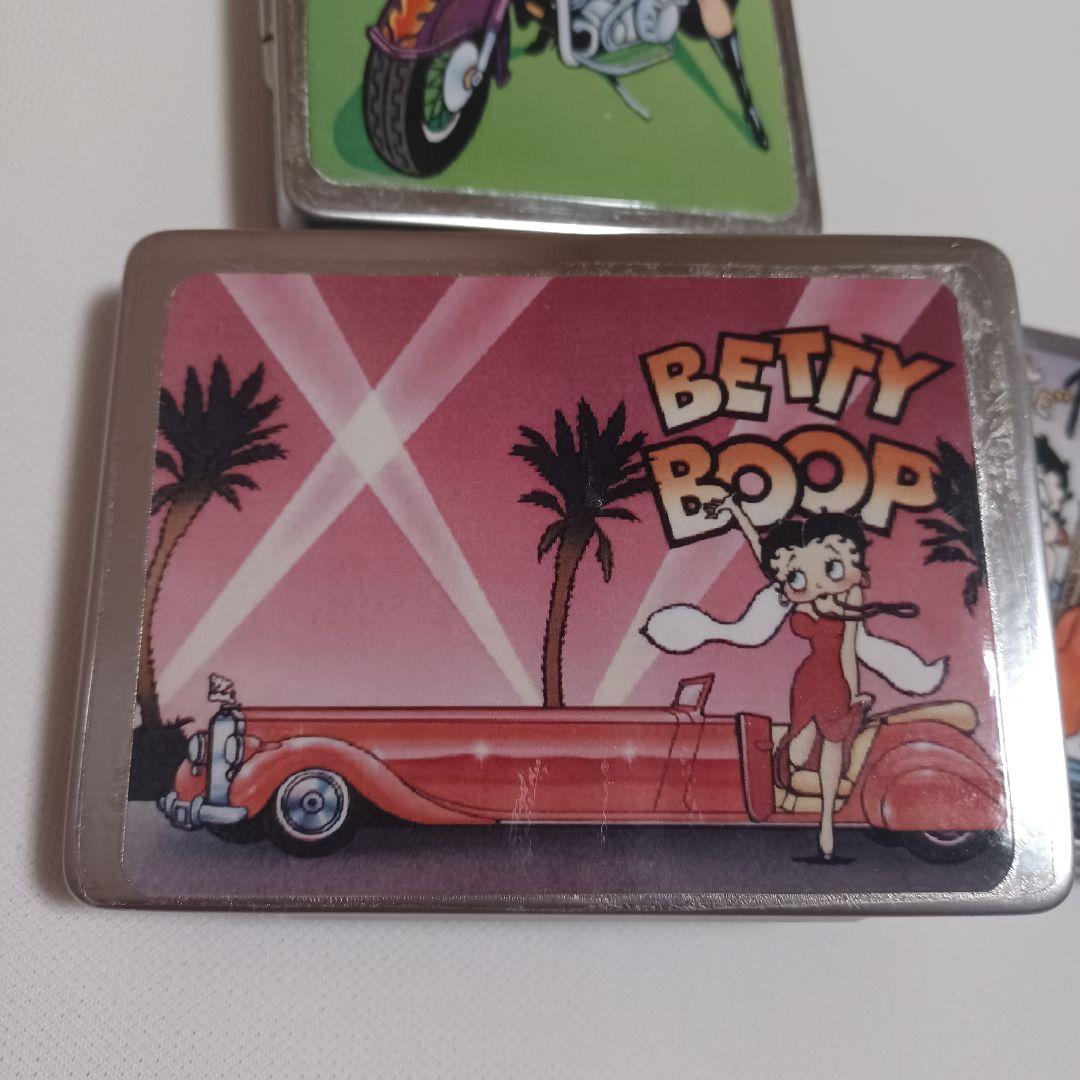 ベティ・ブープ 缶ケース 3個セット FAI no555 ベティちゃん - メルカリ ベティ・ブープ 缶ケース 3個セット FAI no555 ベティちゃん - メルカリ