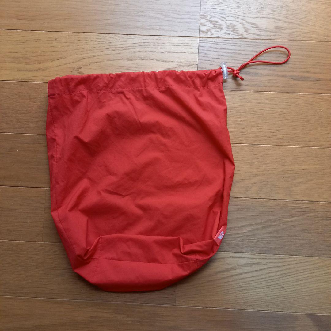 【専用】archivio フード付きレインウェア 2way 赤 収納袋付き 38 専用】archivio フード付きレインウェア 2way 赤 収納袋付き 38