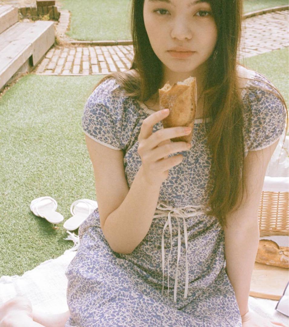 Tinajojun 花柄ワンピース　美品 ミニワンピース　夏