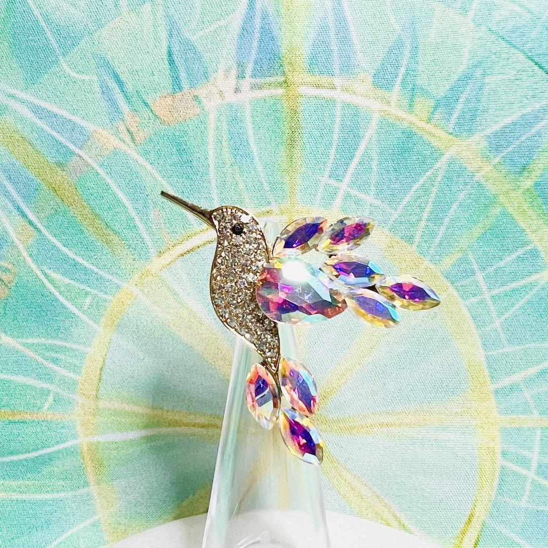 【奇跡を呼ぶ・七色に輝く幸運の鳥】総合運上昇　ブローチ　占い　スピリチュアル