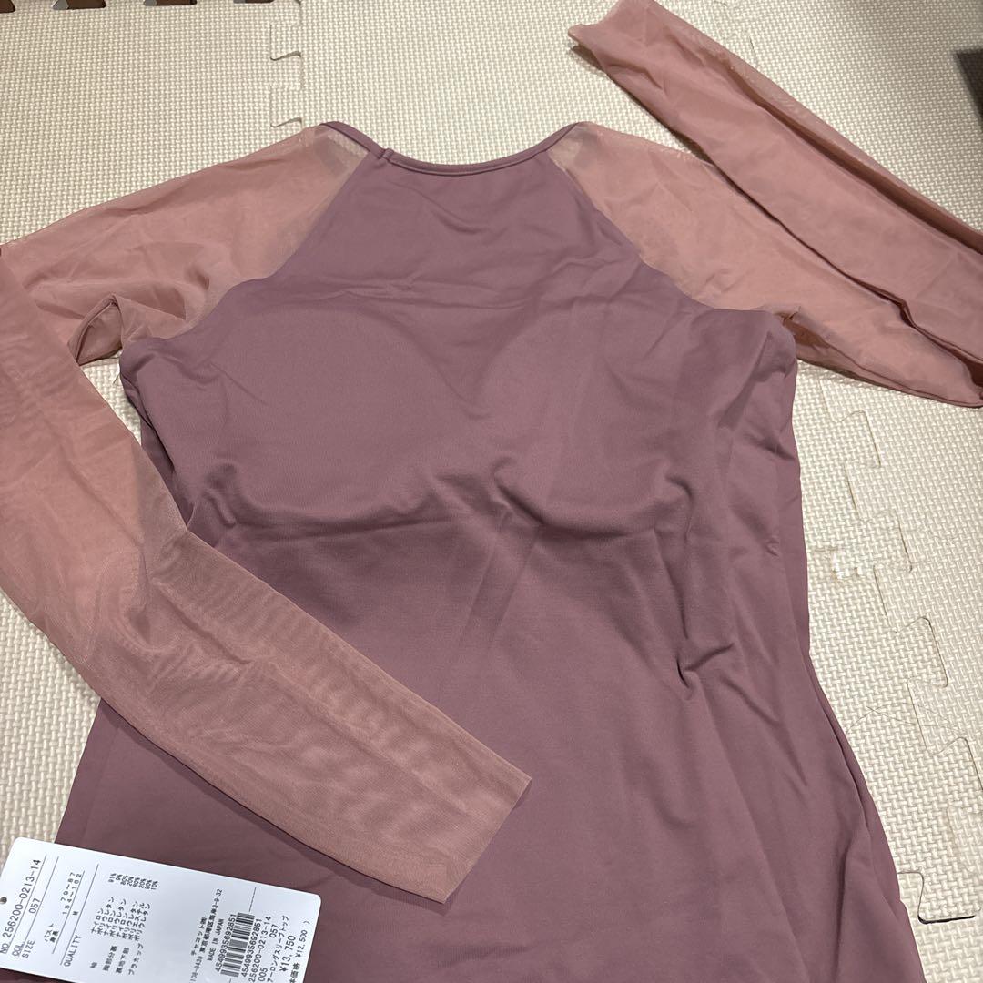 チャコット　カップ付きシアーロングスリーブトップ　M