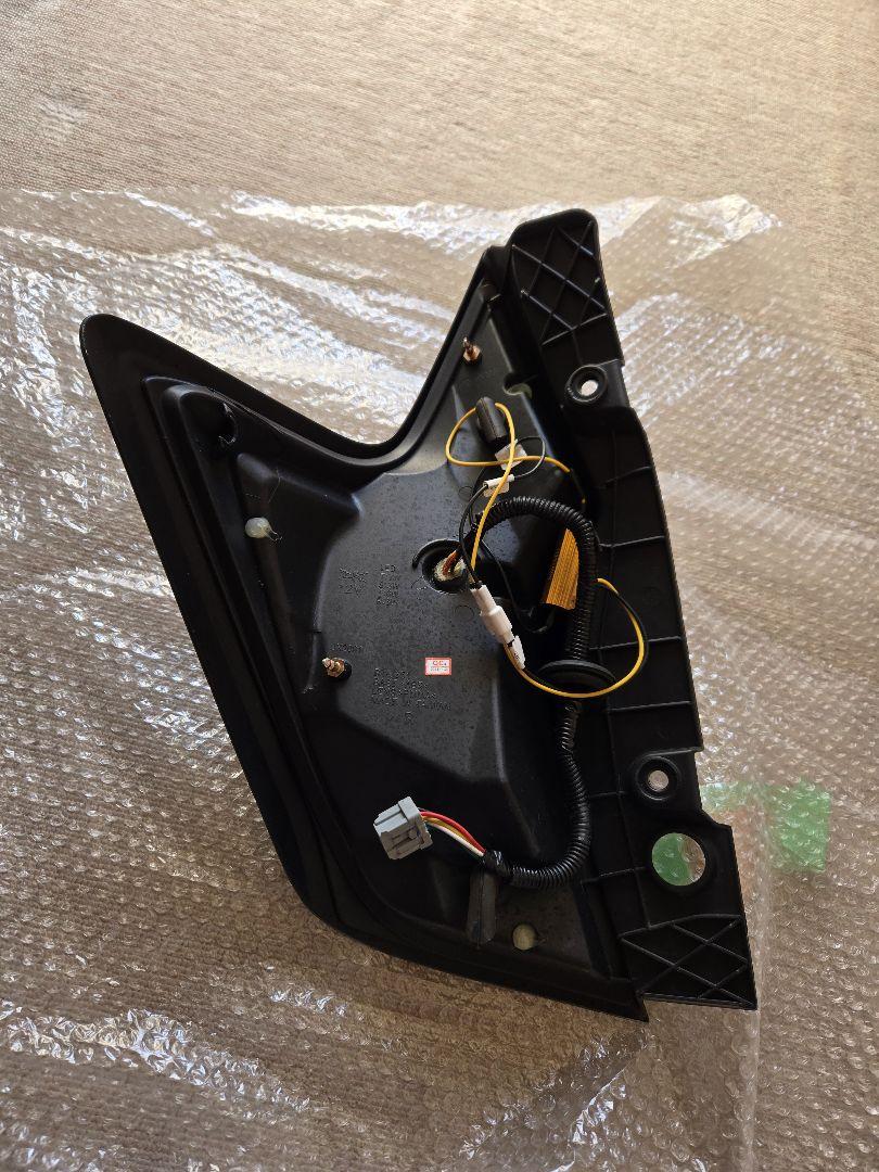 E12 NOTE ノート クリスタルアイテールランプ