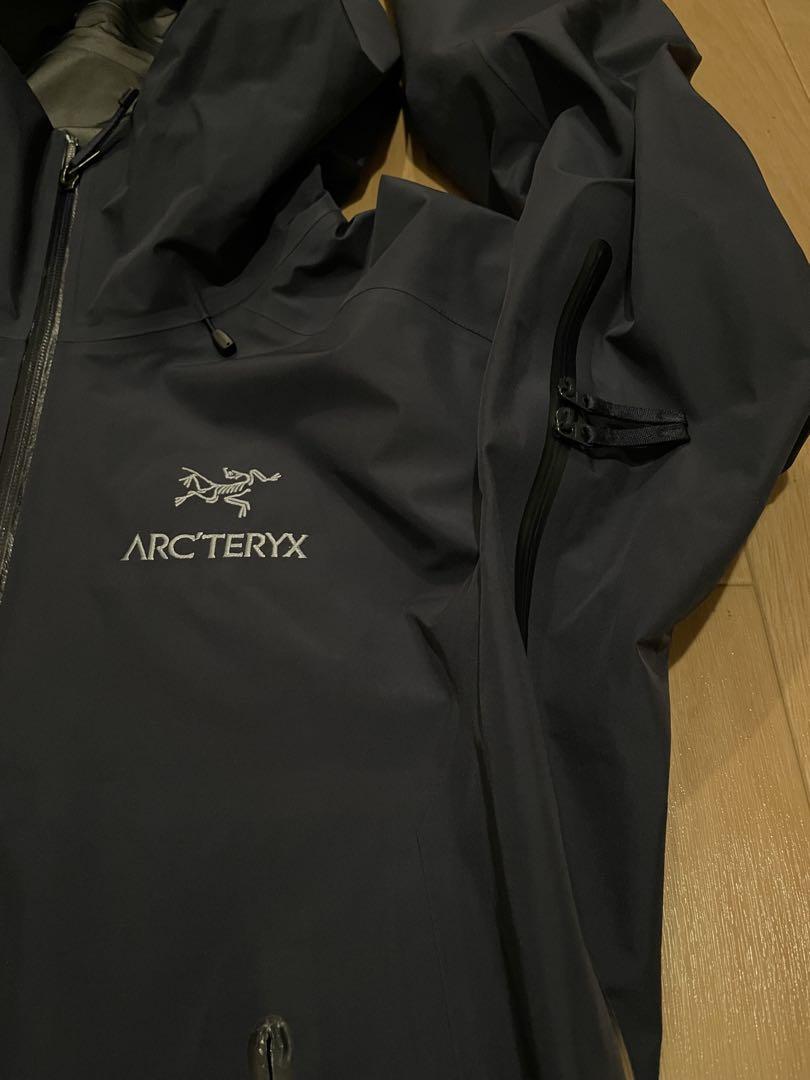 アークテリクス　ベータLT メンズXSサイズ　23年モデル　美品