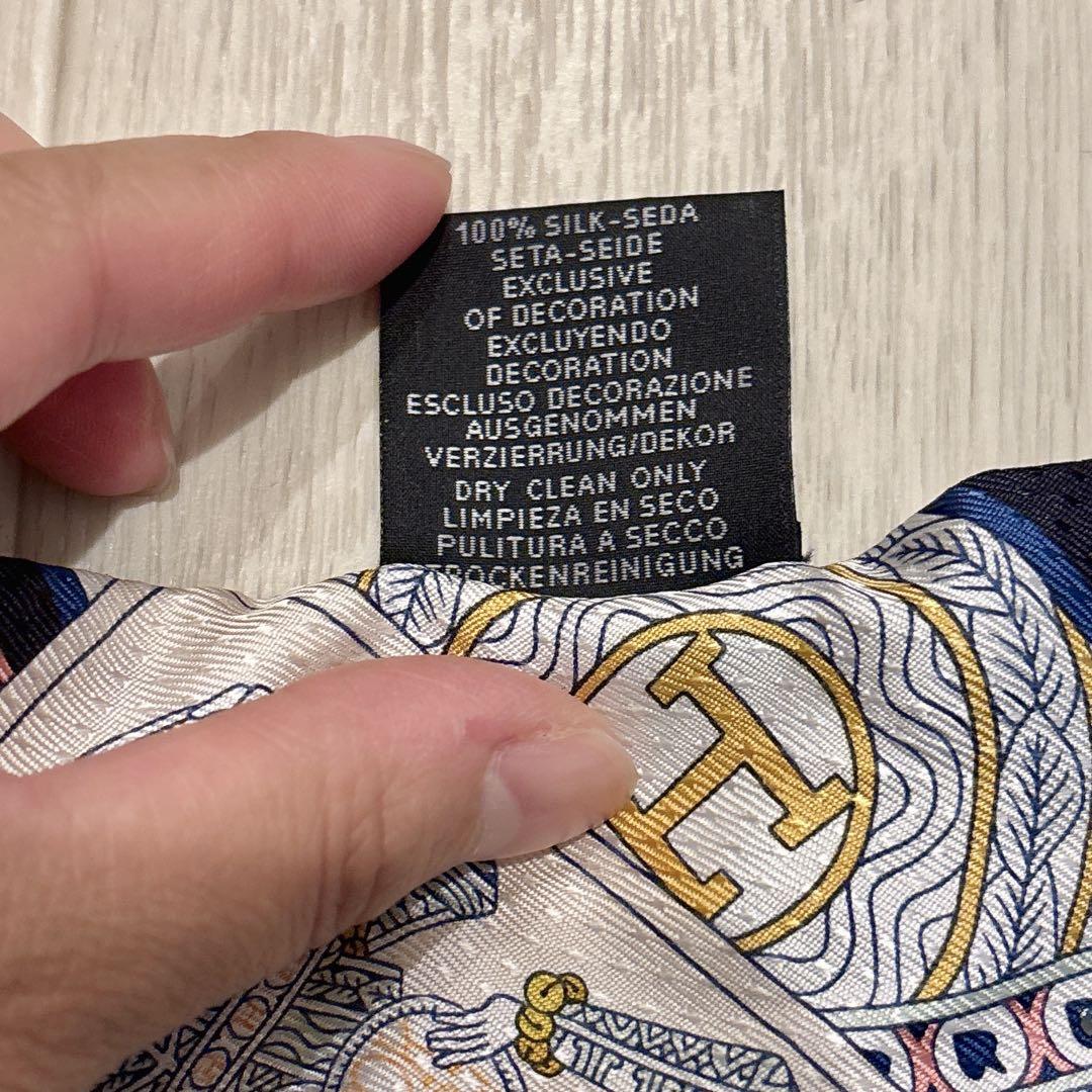 エルメス ツイリー カプセルコレクション ハートのクイーン