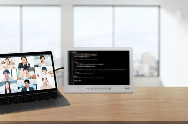 キッチンお風呂等アウトドアで車でDVDTV