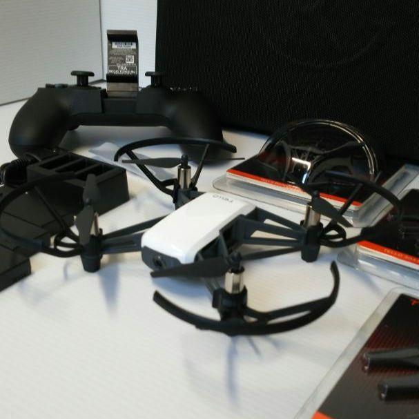 ドローン DJI Tello フルセット＋VRゴーグル