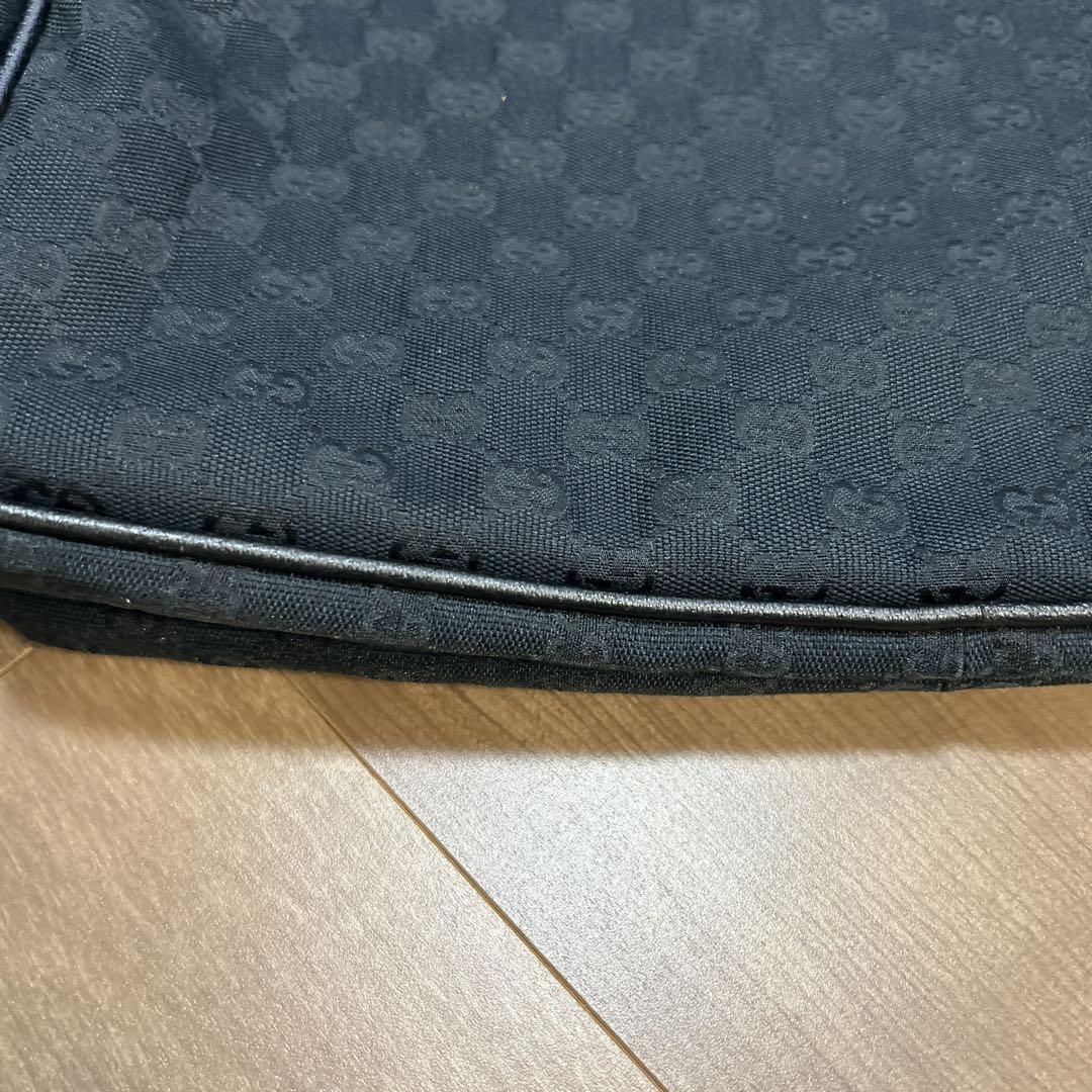 GUCCIマザーズバッグ