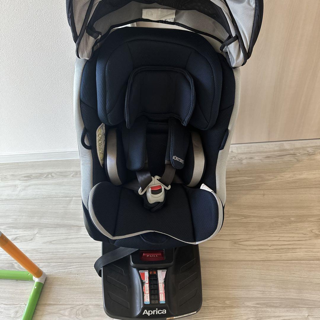 チャイルドシート　アップリカ　クルリラ　ISOFIX
