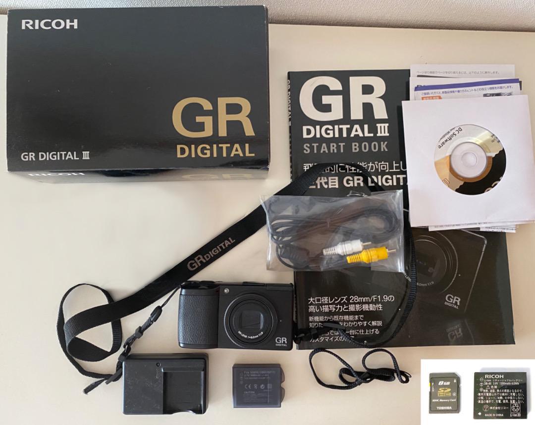 RICOH GR DIGITAL III+オプション5点
