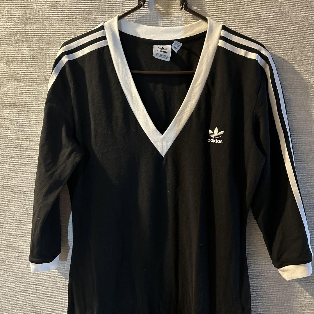 adidas original スリット Vネック マキシドレス