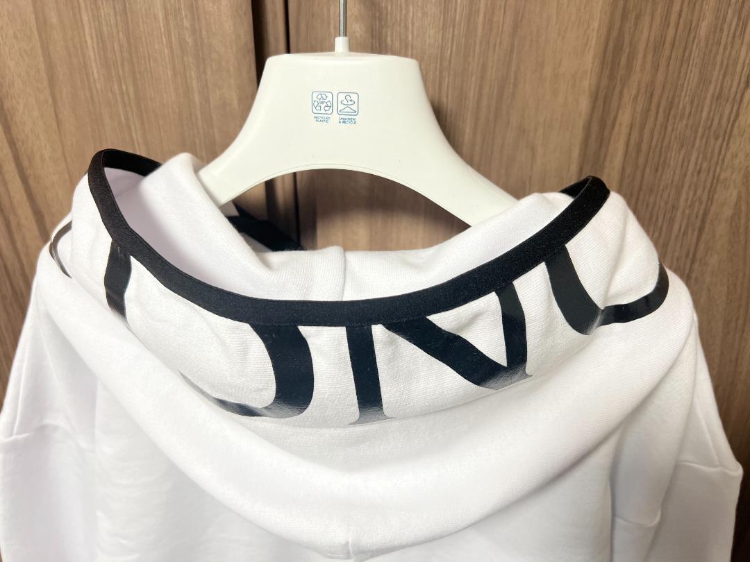 未使用・本物保証☆MONCLER クロップド パーカー XL ホワイト色