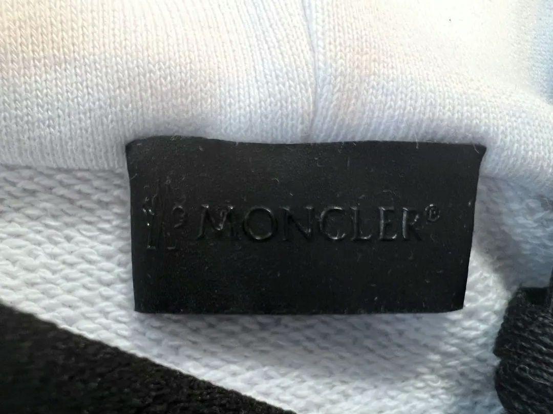 未使用・本物保証☆MONCLER クロップド パーカー XL ホワイト色