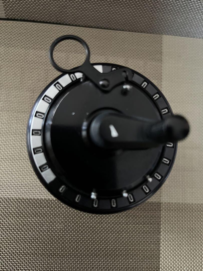 希少品クルタ タイプ2 CURTA CakuI金属ケース付き 機械式 ブィンテー