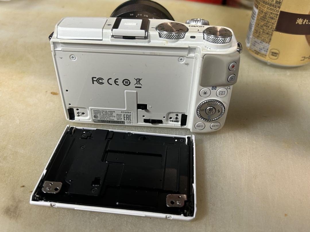 Canon EOS ミラーレス一眼 カメラ ホワイトジャンク品
