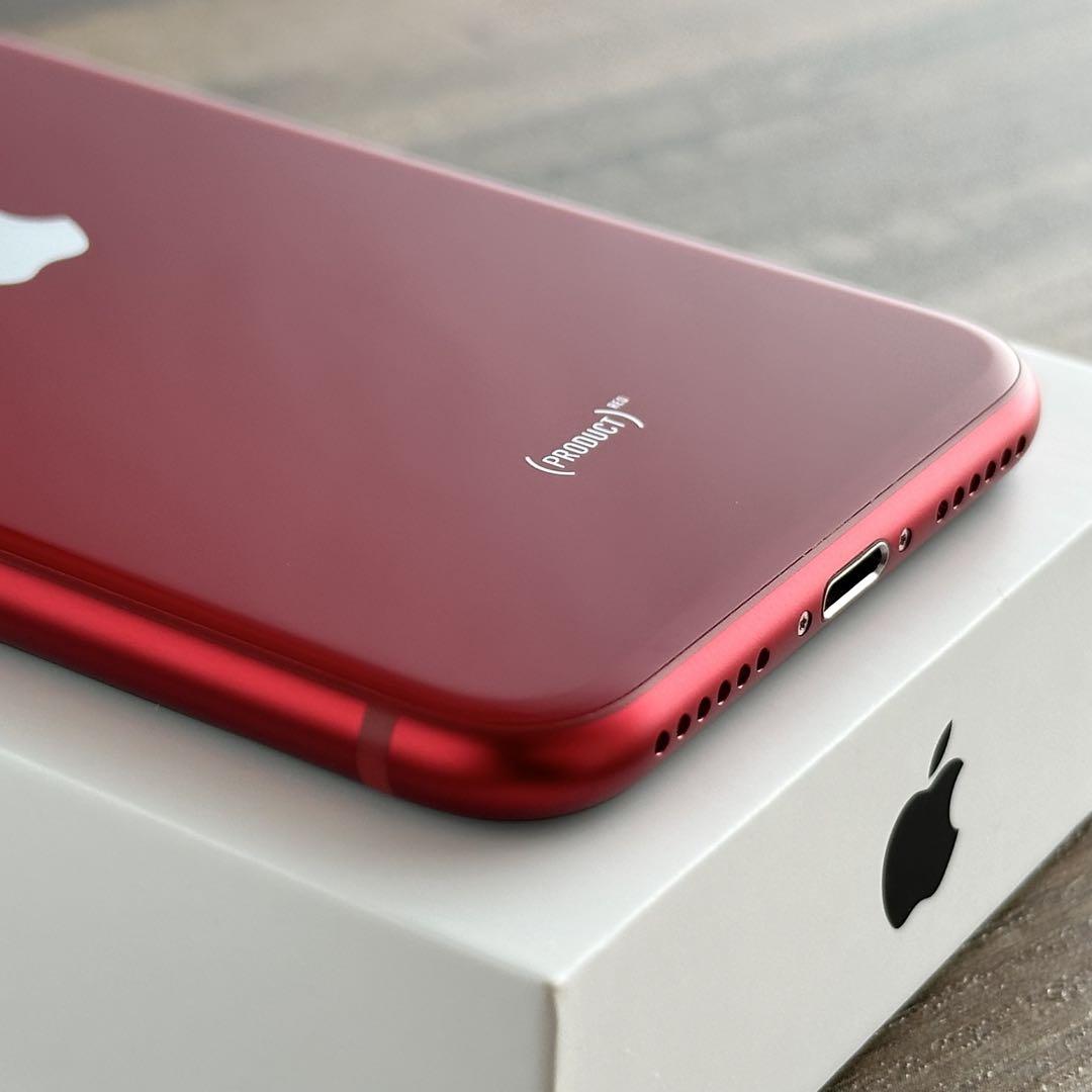 【☆極美品☆】iPhoneSE 第3世代 本体 RED 64GB SIMフリー