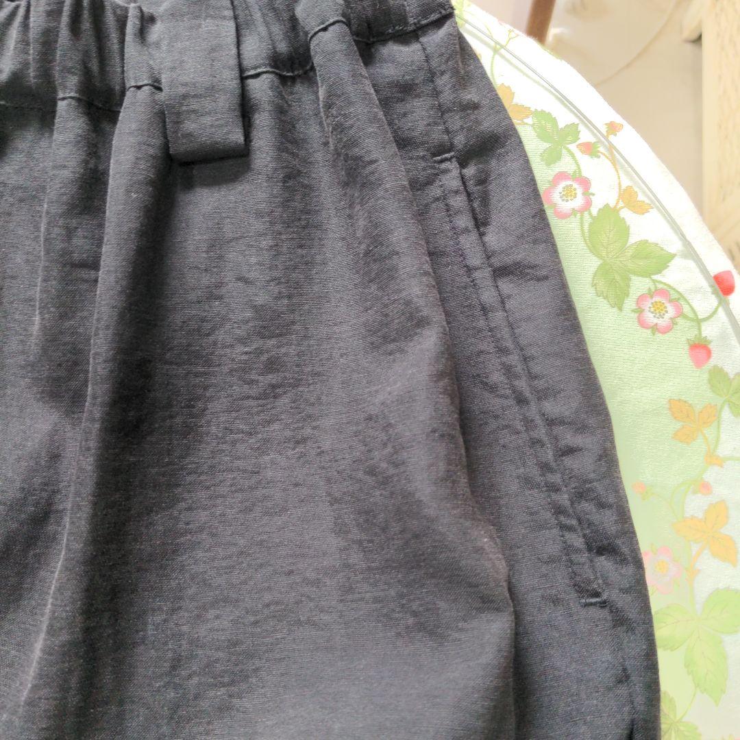 モユルの 黒 ワイドパンツ