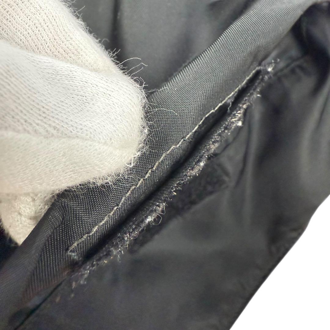 プラダ ショルダーバッグ