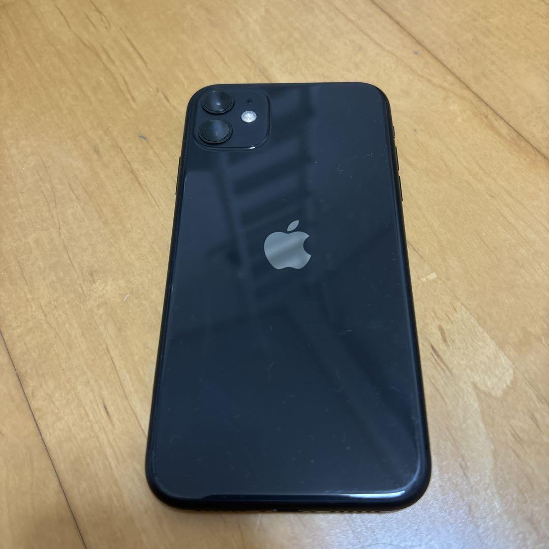 iPhone11 ブラック 64GB au版 画像2